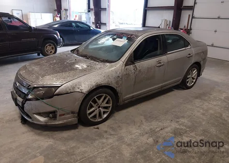 2010 Ford Fusion Sel z USA, uszkodzony, nr VIN 3FAHP0JA4AR243937